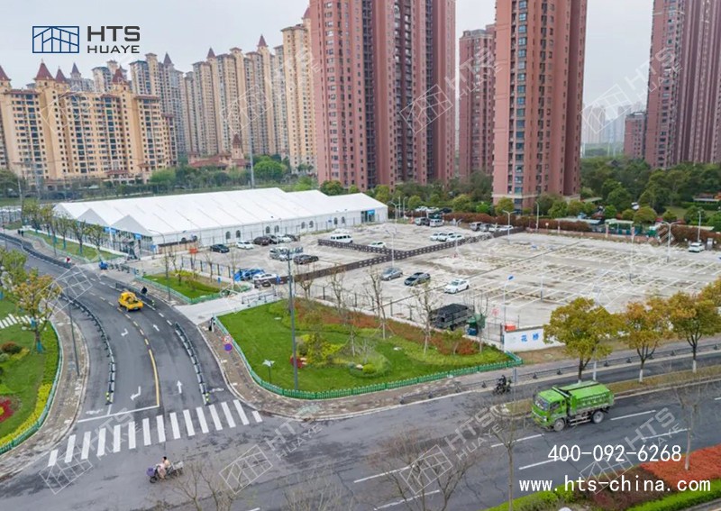 这座靠近4000平方米的菜市场篷房，，，，，，，正式投入使用了