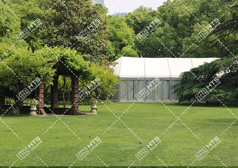 铝合金结构篷房在五星级酒店行业的利用，，，，，，，，不是住宿，，，，，，，，而是活动空间