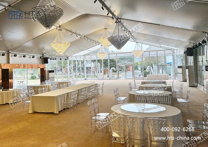 当科技邂逅美学，，，，，，，，宜昌这座酒店宴会厅篷房惊艳亮相！