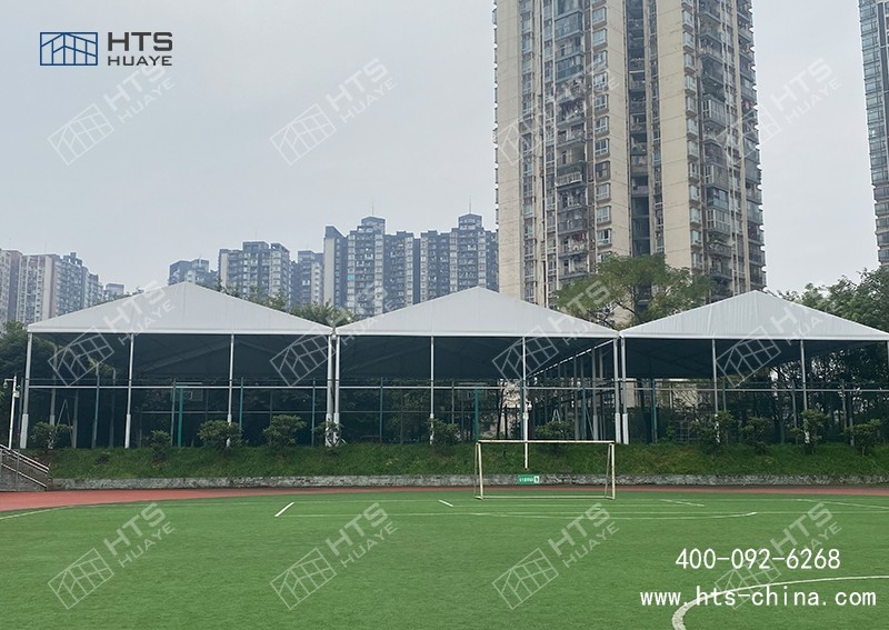 好多学堂都在选用铝合金球馆篷房，，，，，来升级刷新露天体育场地