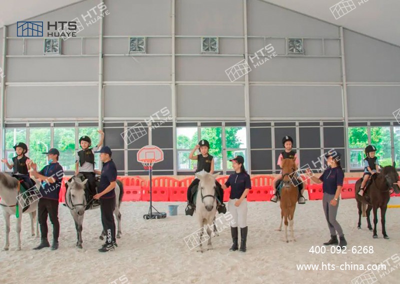 马术馆篷房全天候不变防护，，，，，，，，保险马术场馆不变运营